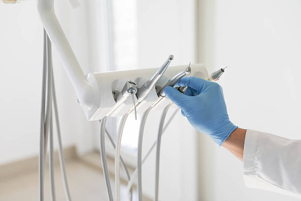 24/7 Emergency Dental Implants experts in South Dennis, NJ